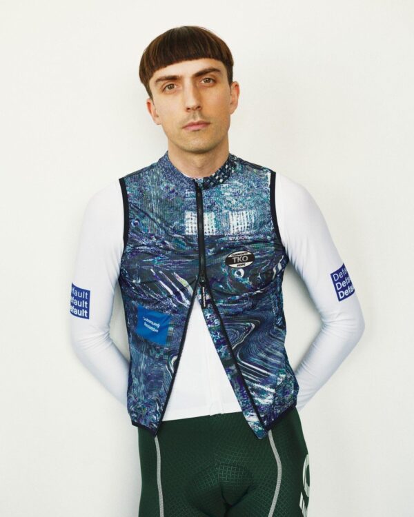 Pas Normal Studios T.K.O. Mechanism Stow Away Gilet Human Error Blue